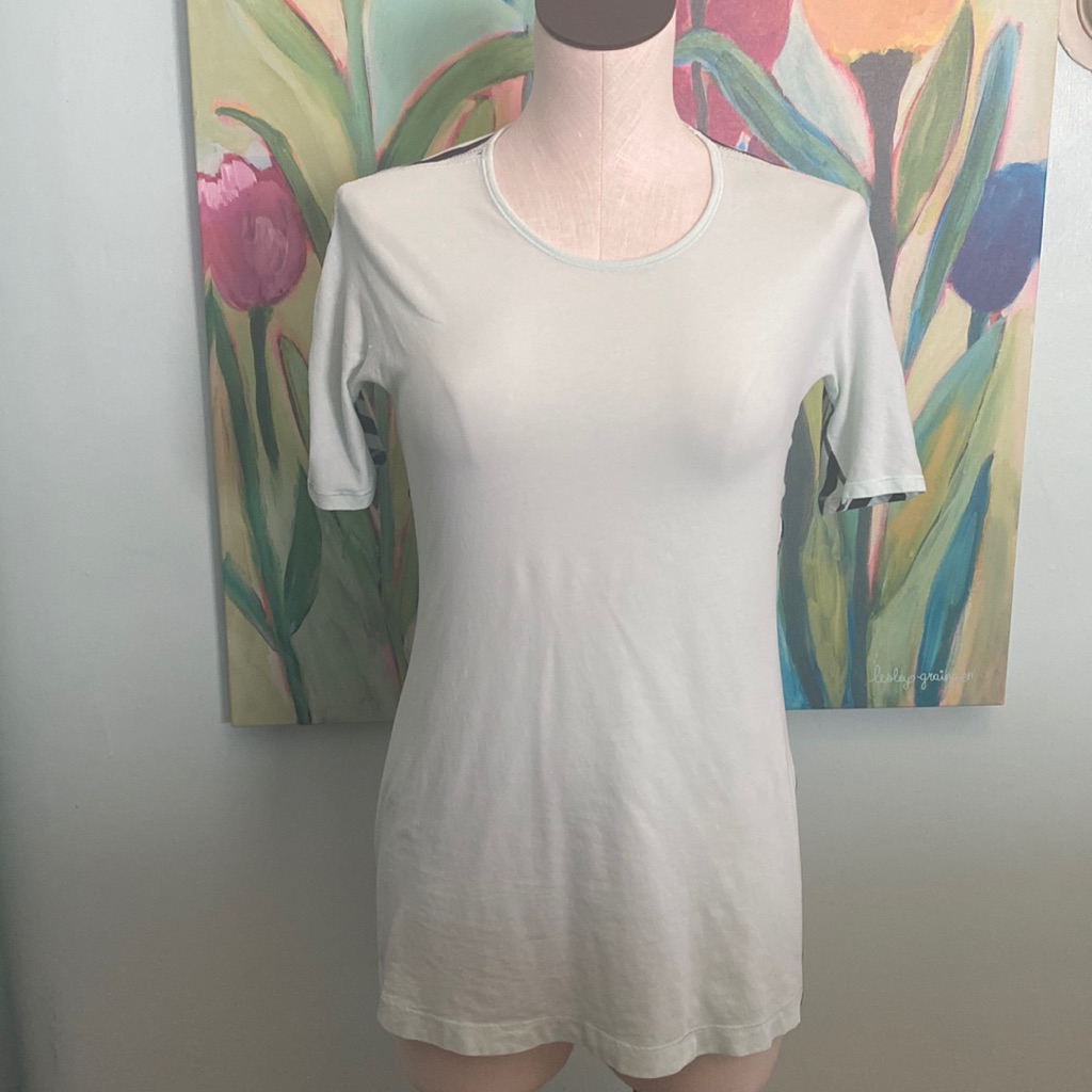 Unique Long Tee.